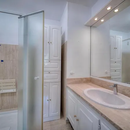 Apartman Attique Antibois - Piscine - Vue - Parking - Wifi Antibes